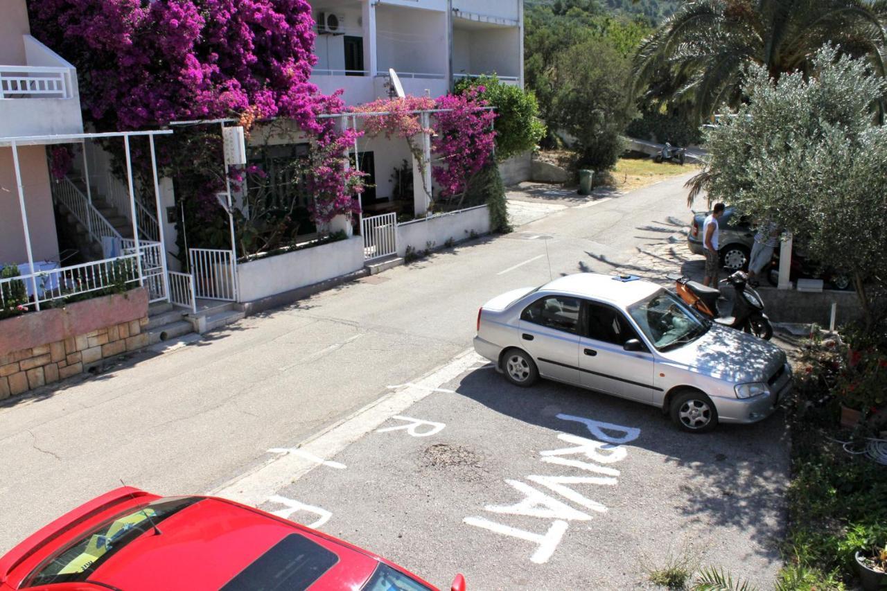 Apartments By The Sea Igrane, Makarska - 310 エクステリア 写真